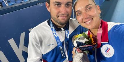 Tokyo Olympics 2021  Silver medalists post match Aslan Karatsev & Elena Vesnina